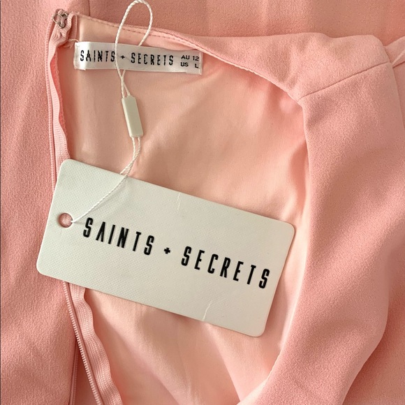 New SAINTS+SECRETS blush pink ruffled cut-out dress - Picture 4 of 5